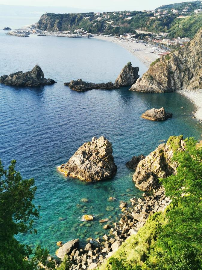 Appartamento La Terrazza di Rovaglioso Palmi Esterno foto