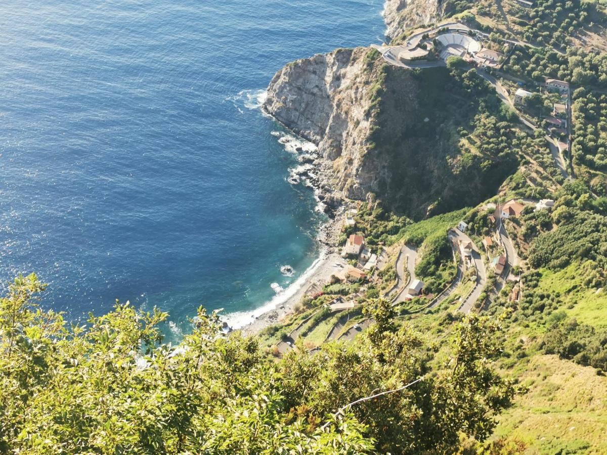 Appartamento La Terrazza di Rovaglioso Palmi Esterno foto